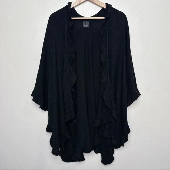 Lord &  Taylor Womens One Size Ruffle Trim Black Poncho - Picture 4 of 13